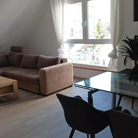 Apartment Zentrum 2 *